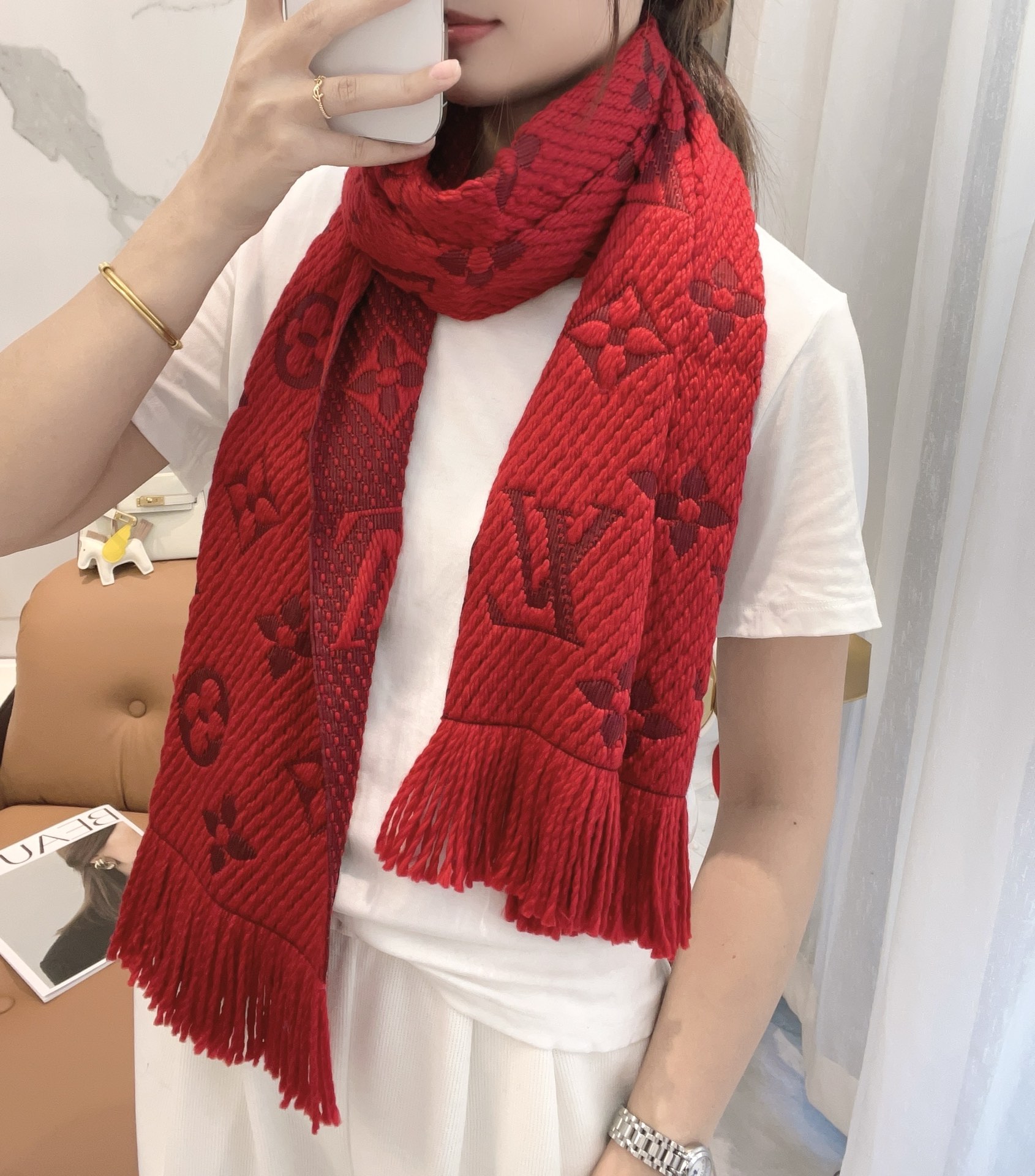 LV Autumn and Winter Wool Scarves Red